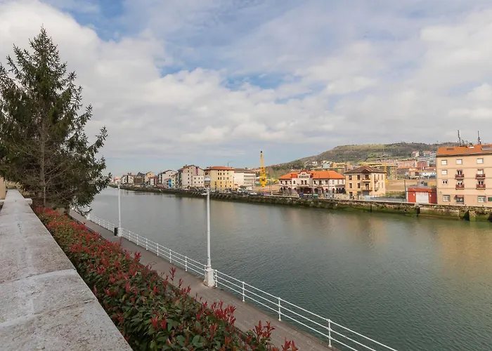 Akomodat En Luminoso Junto Al Paseo De La Ria * Бильбао