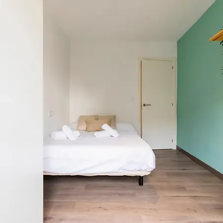 Akomodat En Luminoso Junto Al Paseo De La Ria Appartamento