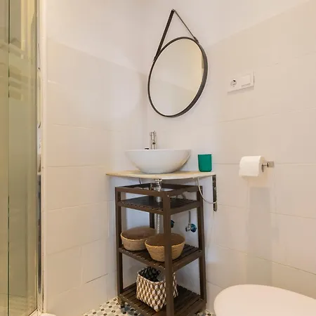 Akomodat En Luminoso Junto Al Paseo De La Ria Appartamento Bilbao