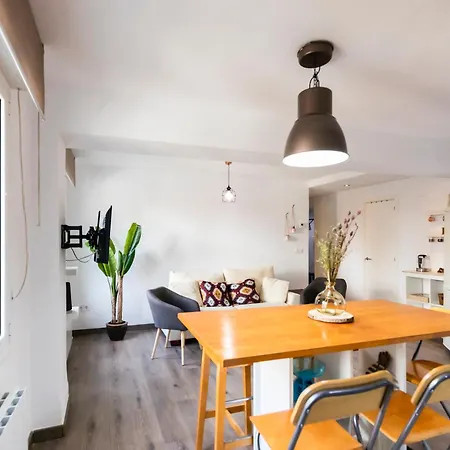 Апартаменты Akomodat En Luminoso Junto Al Paseo De La Ria Бильбао