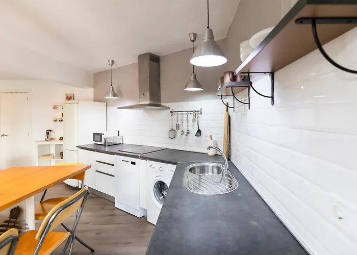 Akomodat En Luminoso Junto Al Paseo De La Ria Apartment Bilbao