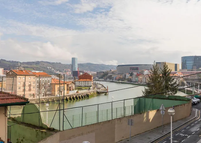 Apartment Akomodat En Luminoso Junto Al Paseo De La Ria *