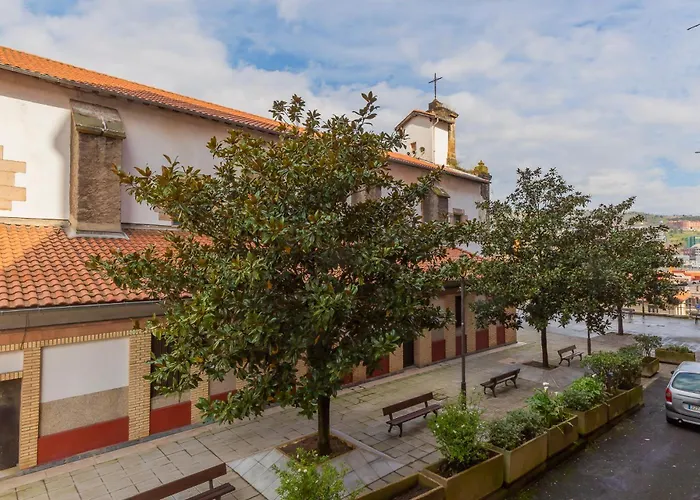 Apartment Akomodat En Luminoso Junto Al Paseo De La Ria *