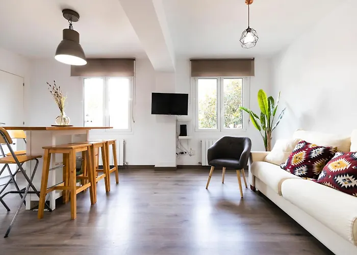 Akomodat En Luminoso Junto Al Paseo De La Ria Lejlighed Bilbao